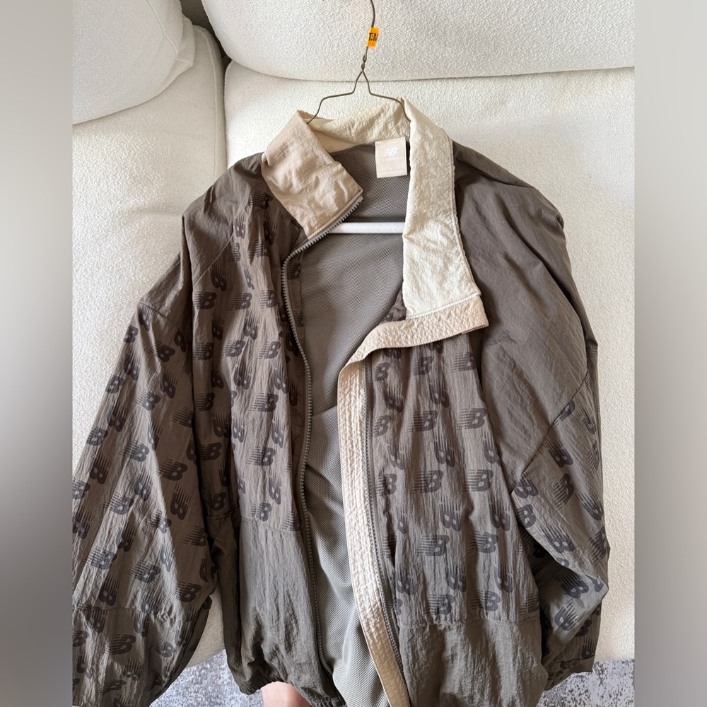 New Balance Brown and Tan Windbreaker